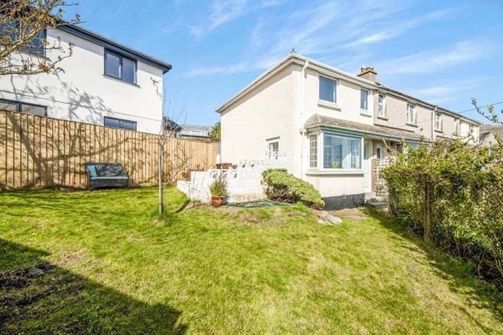 Sunrise! ~ 2 Bedrooms, Garden, Parking, Sea Views St Ives Extérieur photo