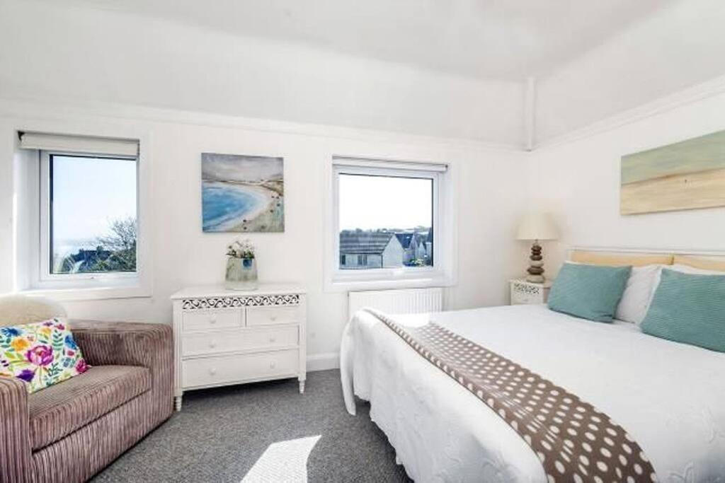 Sunrise! ~ 2 Bedrooms, Garden, Parking, Sea Views St Ives Extérieur photo